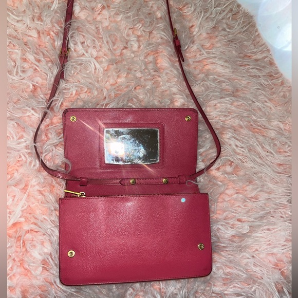 Authentic Prada Saffiano Wallet/Crossbody purse. - Picture 2 of 11